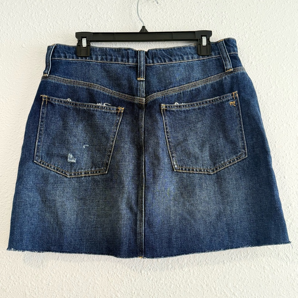 Madewell Denimβ Distressed Mini Skirt Size 30 - Picture 2 of 7